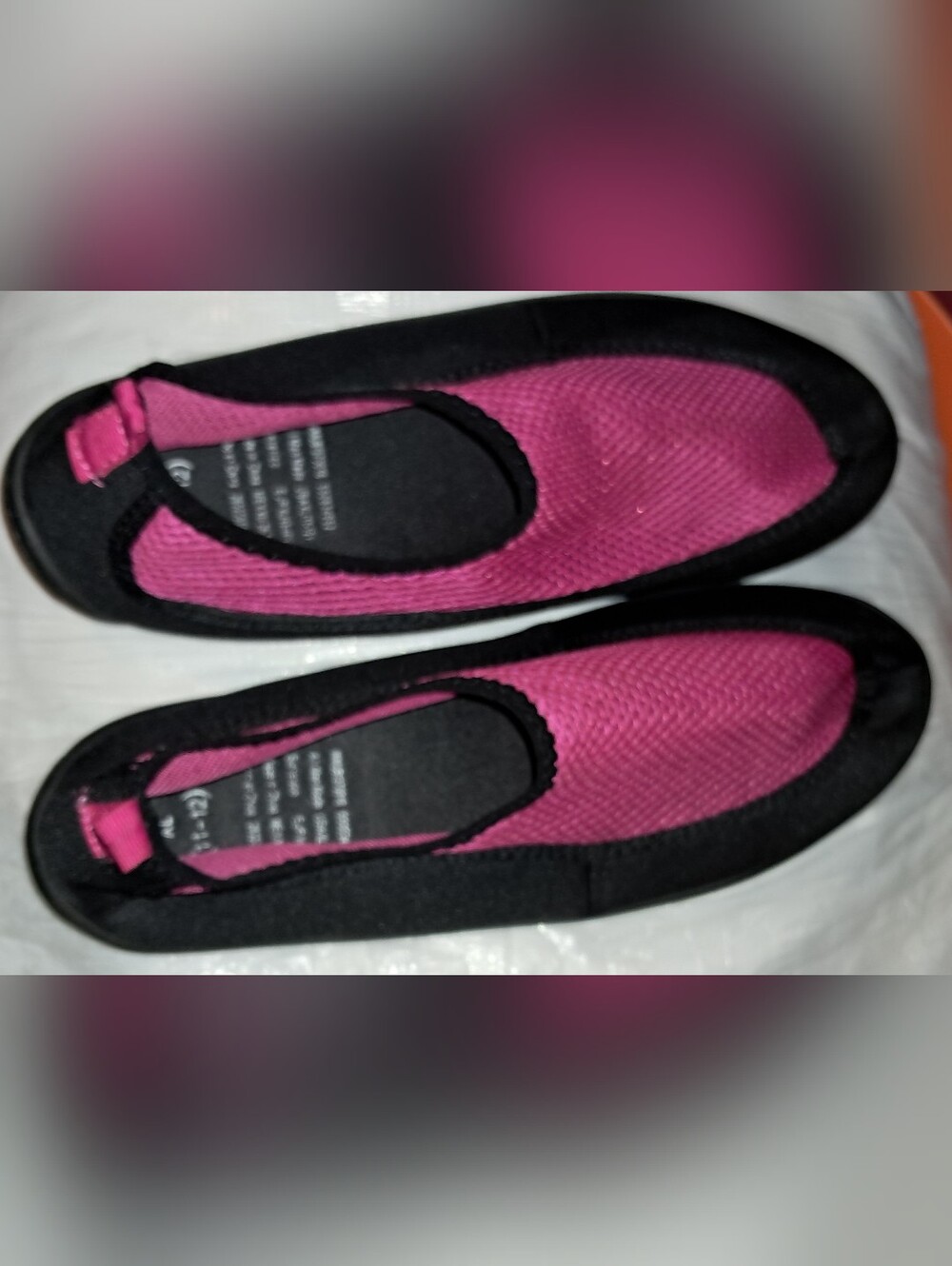 Water Shoes Hot Pink/Black Sz 11-12